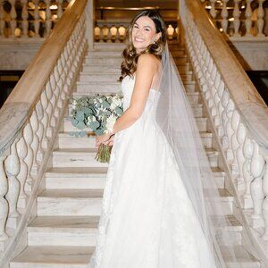 Light Ivory Scalloped Cascading Chapel (99") Veil